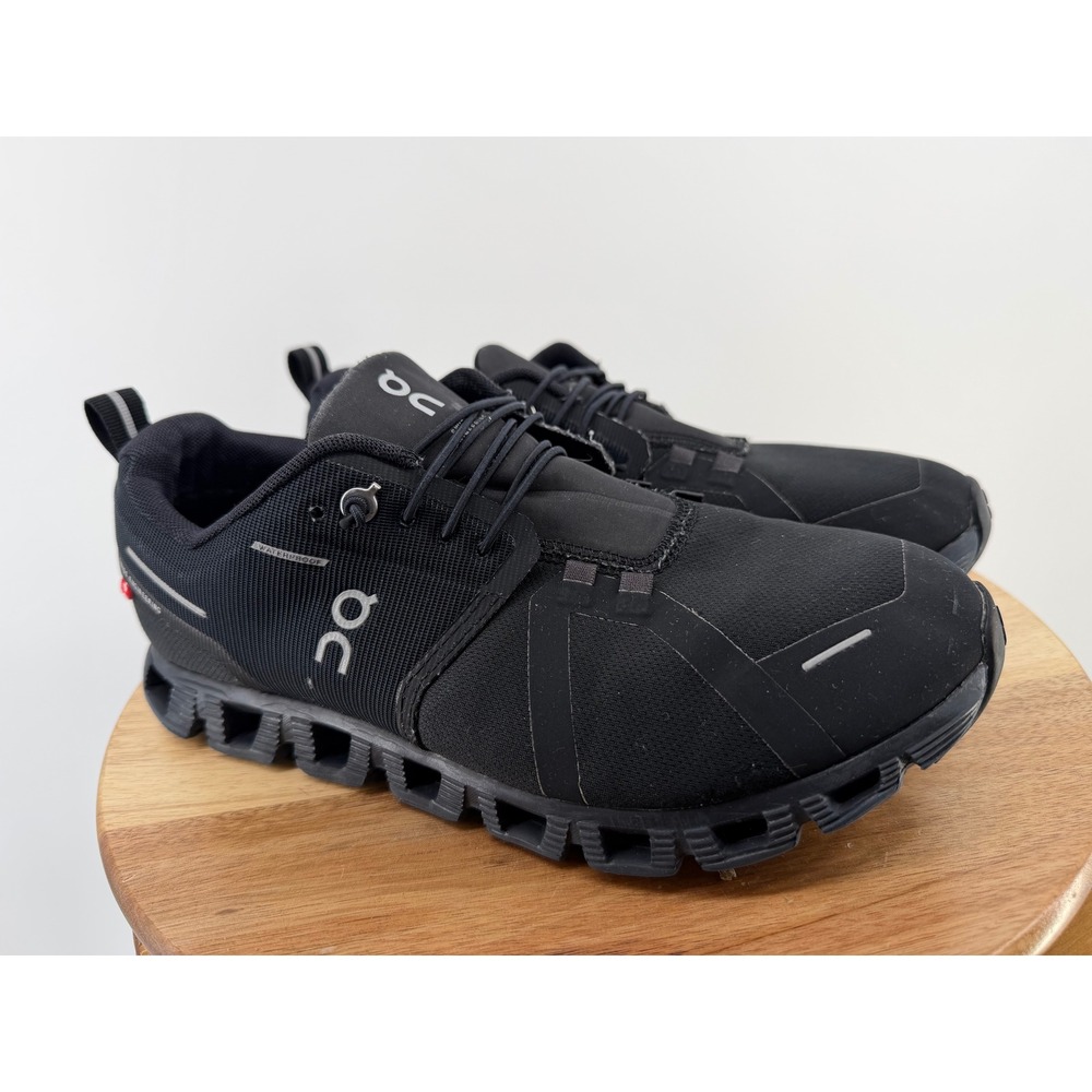 On Cloud 5 Waterproof Mens Running Shoes Black 59.98842 Size 7.5 - Picture 4 of 13